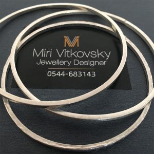 צמיד כסף ריבוע צר